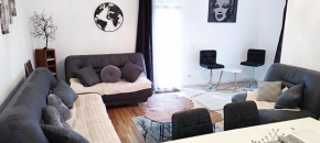 Glora Apartments